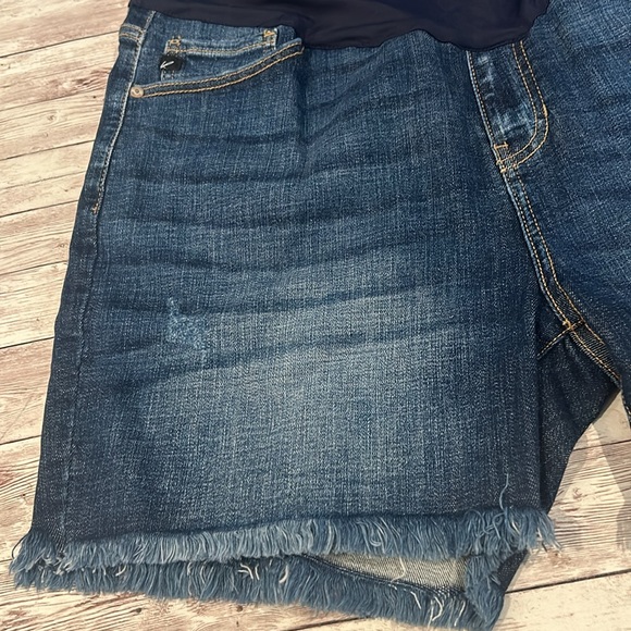 Pinkblush Dark Wash Distressed Raw Hem Full Panel Maternity Plus Size Shorts - Picture 5 of 10